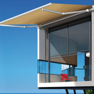 Store banne monobloc à Caen