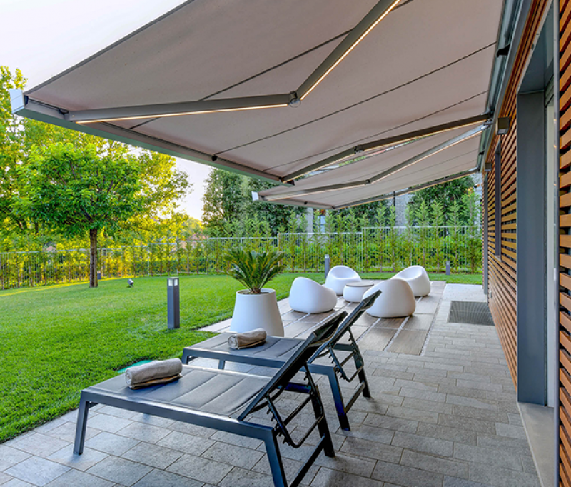 Store banne terrasse
