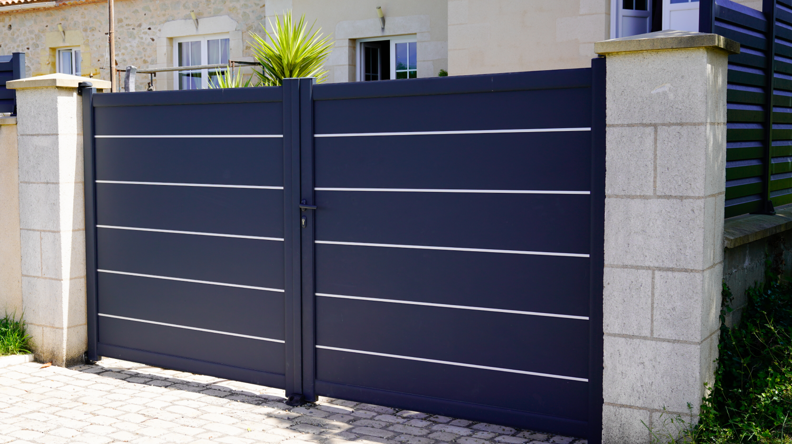 Portail aluminium ou portail en fer : bien choisir