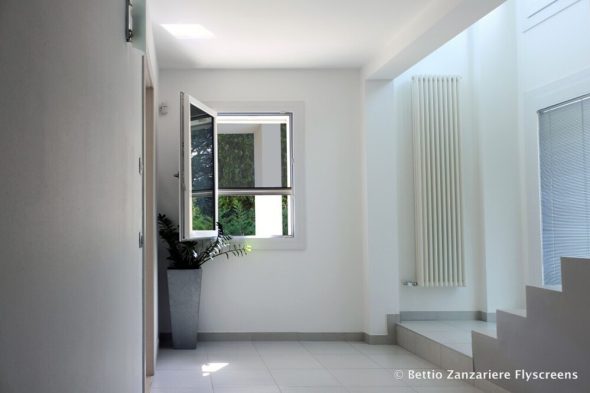 Description - Moustiquaire